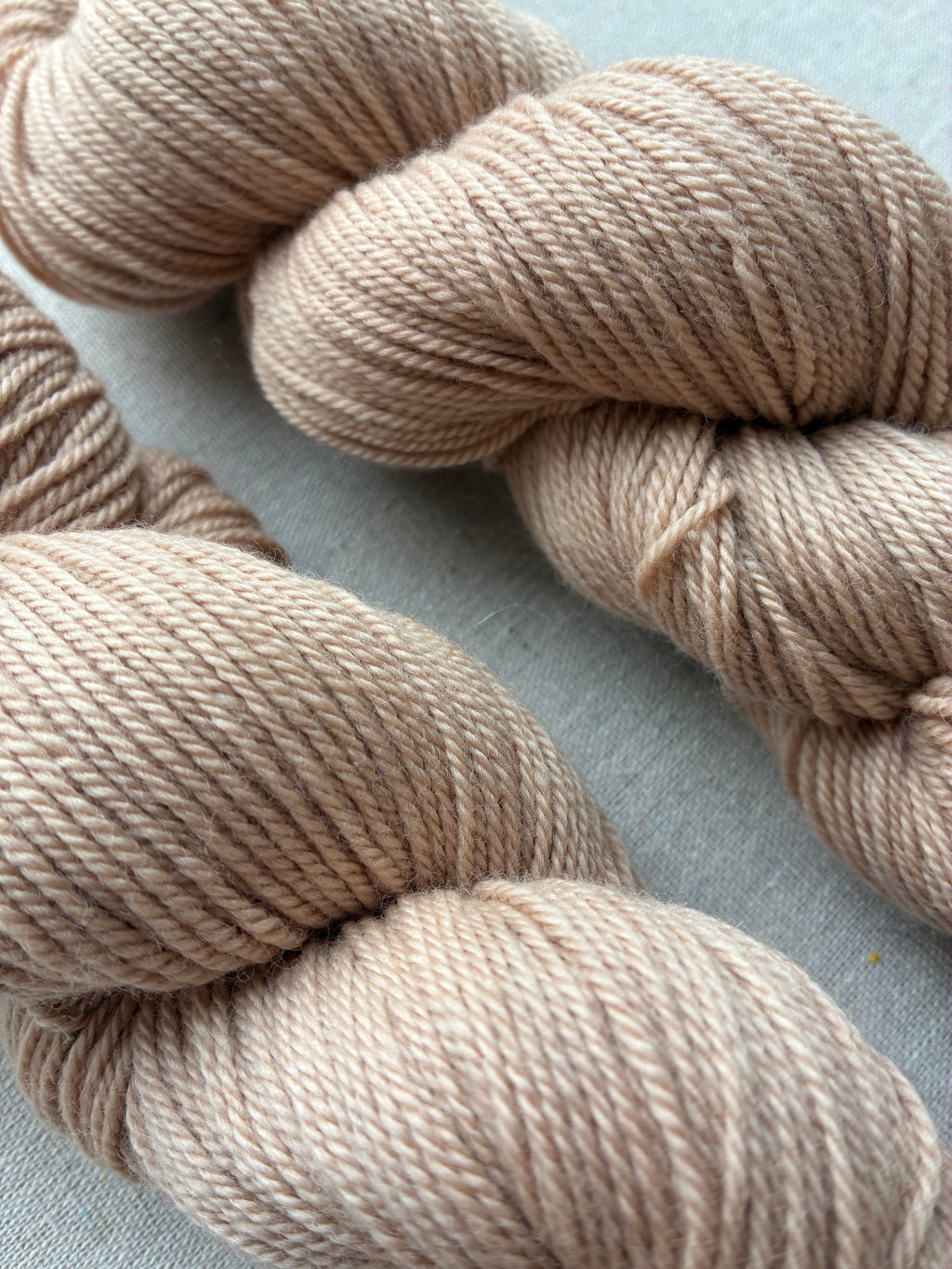 Tynd Økologisk Merino "Candyfloss ved Regatta 2" (300 m / 100 gram)