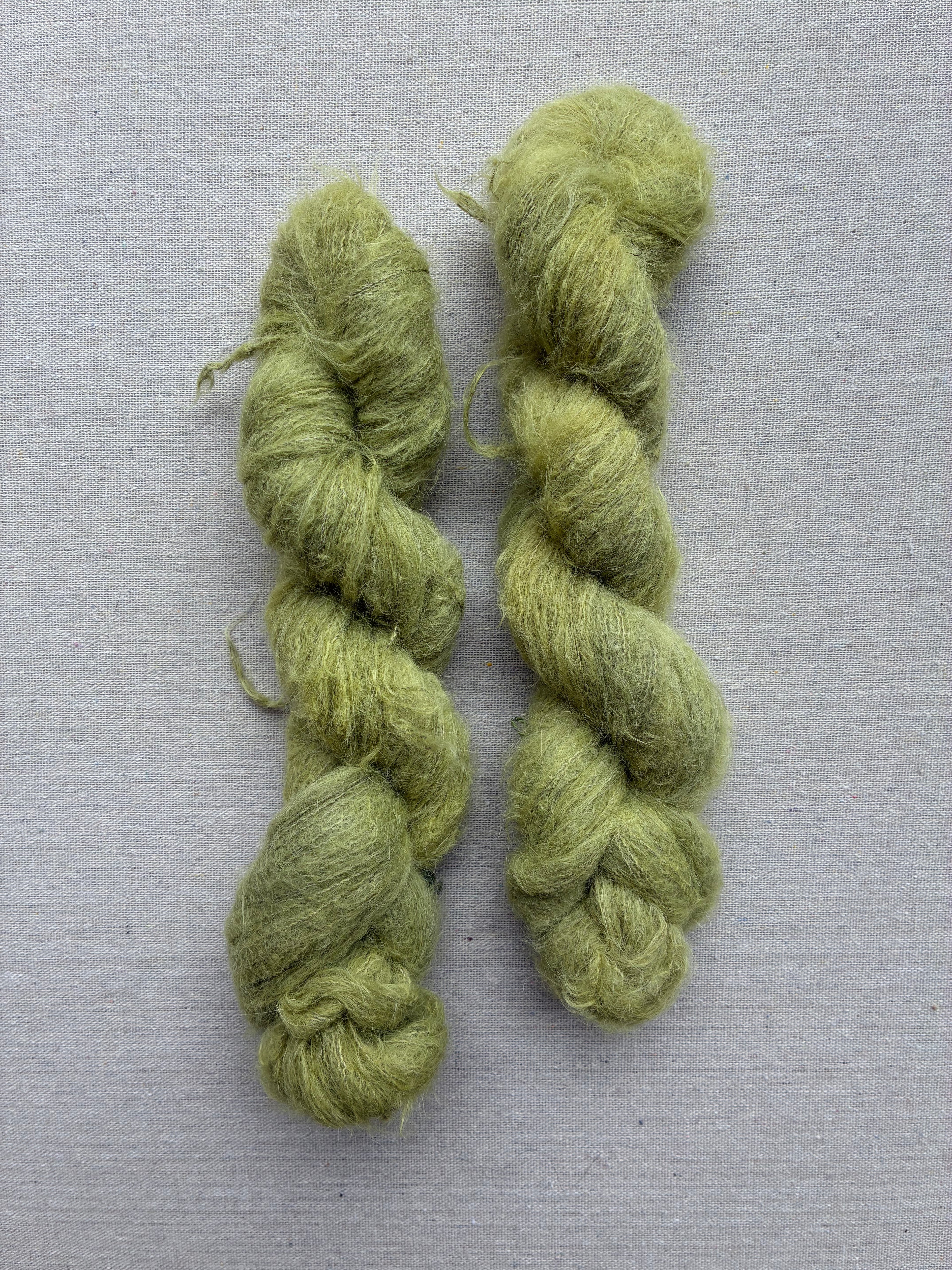 Suri Alpaka Silke "Banestien" (300 m / 50 gram)