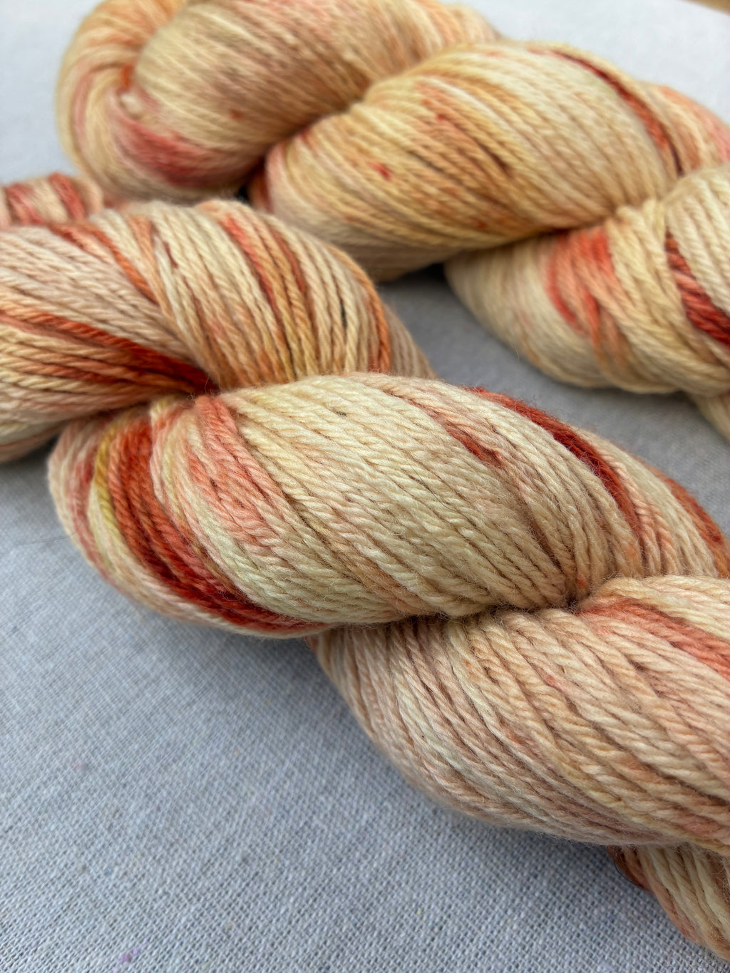 Tyk Økologisk Merino "Efterårsfarver over Nordskoven" (225 m / 100 gram)