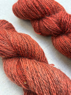 Tyk Dansk Pelsuld "Hindbær fra Banestien 2" (275 m / 100 g)