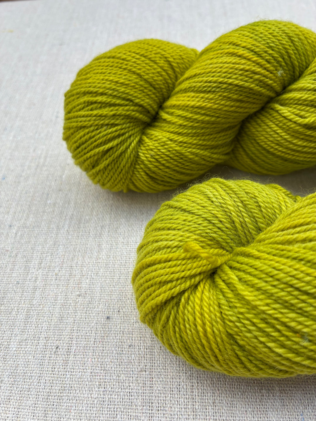 Tynd Økologisk Merino "Nordskoven" (300 m / 100 gram)