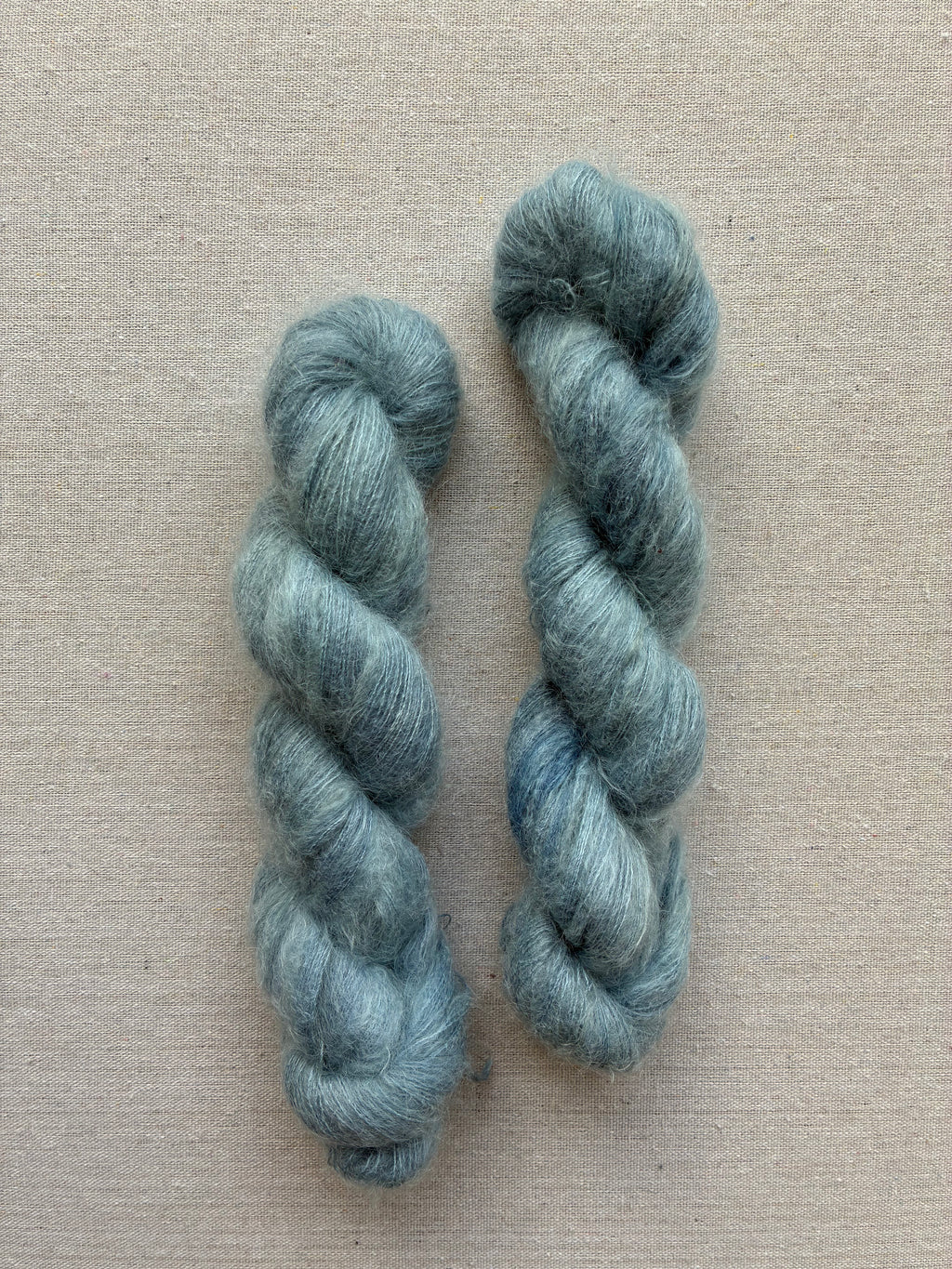 Kidmohair Silk "Schoubyes Sø 2" (420 m / 50 gram)