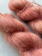 Kidmohair Silk "Morgenstund over Ørnsø" (420 m / 50 gram)